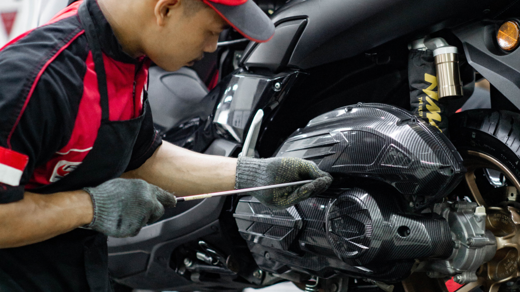 Tips Merawat Sepeda Motor Setelah Berkendara Jarak Jauh
